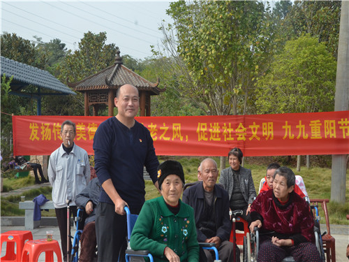 岳阳市龙马驿站汽车服务有限公司,汽车销售,汽车清洗,汽车美容,汽车装饰,汽车影音